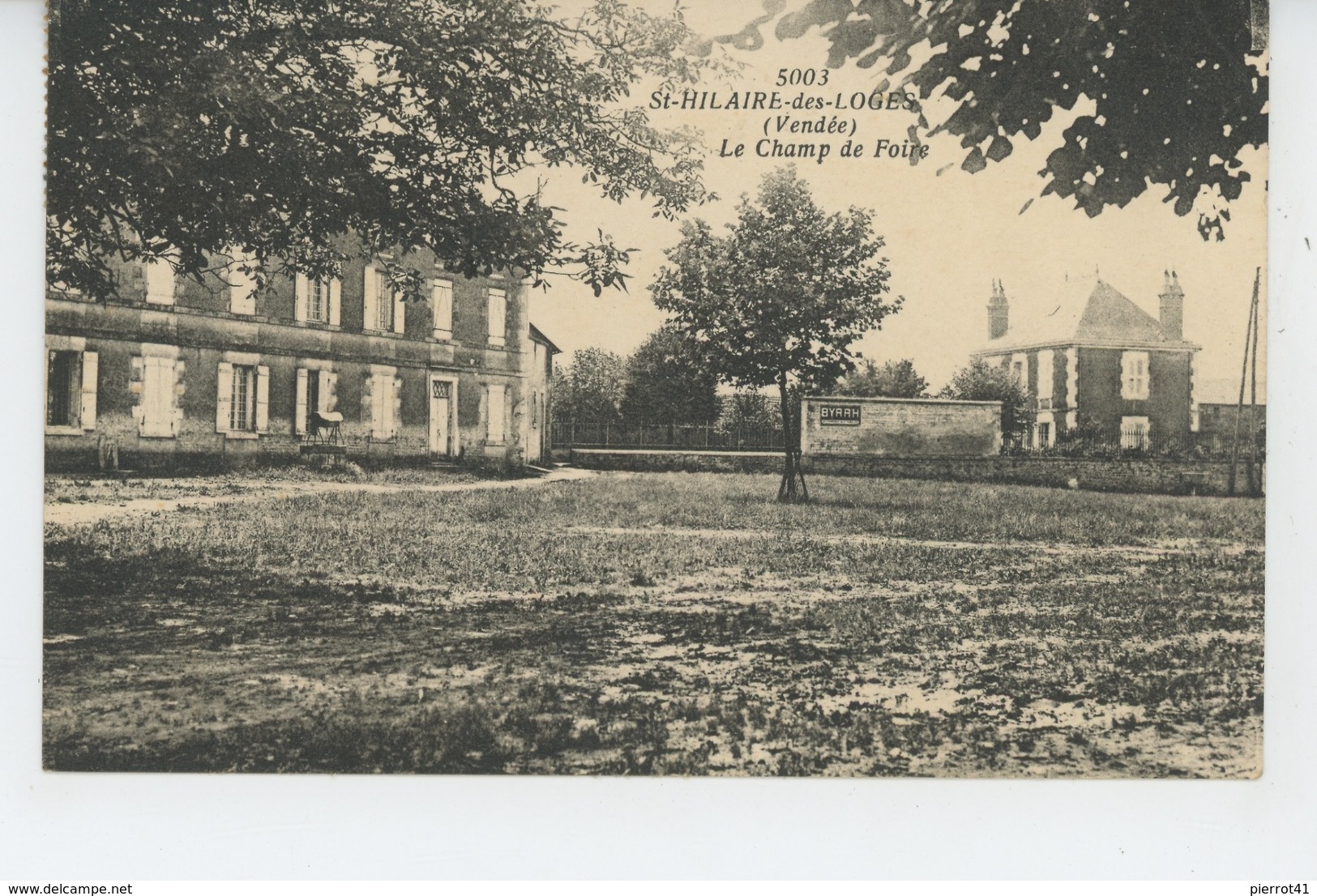 SAINT HILAIRE DES LOGES - Le Champ De Foire - Saint Hilaire Des Loges