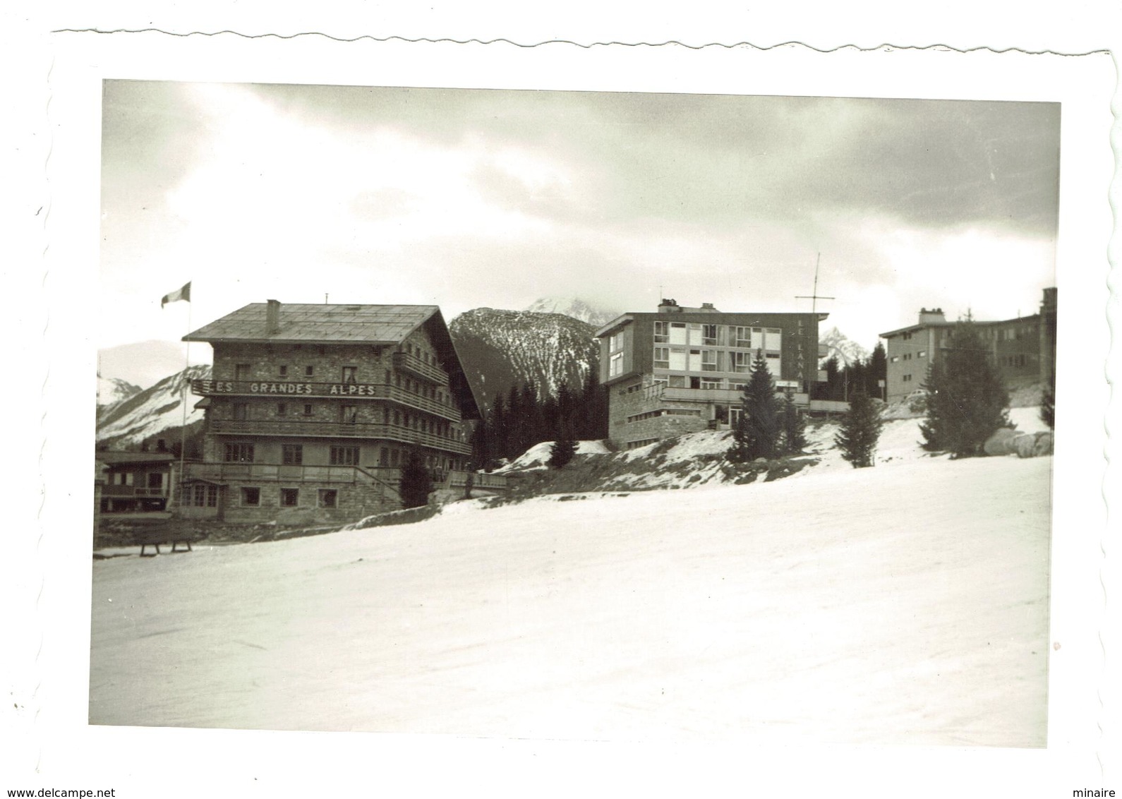 COURCHEVEL Années 50 - 2 Photos Originales 9x12 à Proximité Hôtel Des Grandes Alpes - Courchevel