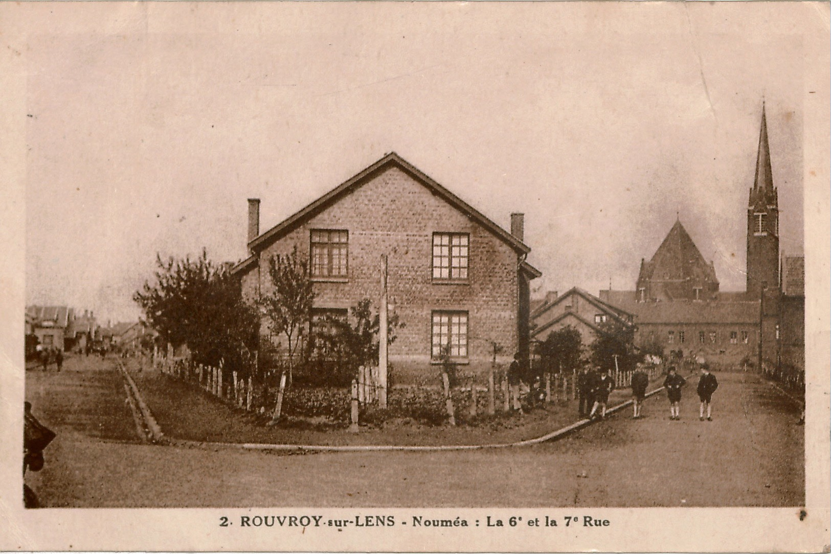 Cpsm 62 ROUVROY-sur-LENS  Nouméa : La 6è Et La 7è Rue , Animée , Rare - Autres & Non Classés