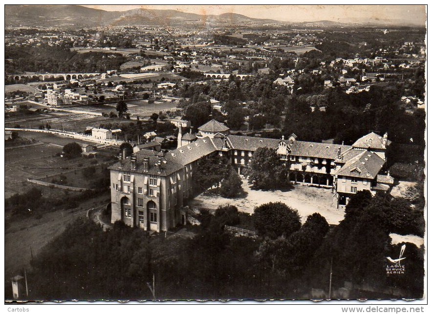 69 EN AVION AU-DESSUS DE..... FRANCHEVILLE  Séminaire  St-Joseph - Autres & Non Classés