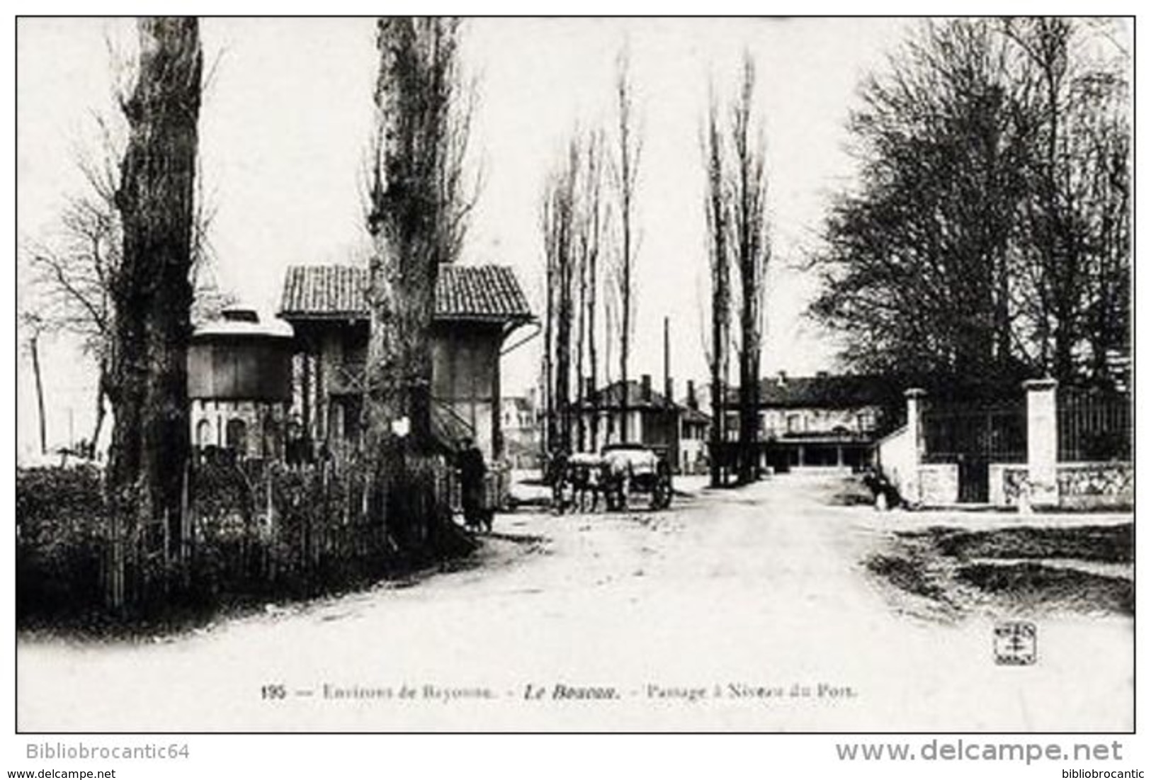 D64 - Environs De BAYONNE < LE BOUCAU - Vue Animée Du PASSAGE A NIVEAU DU PORT - Boucau