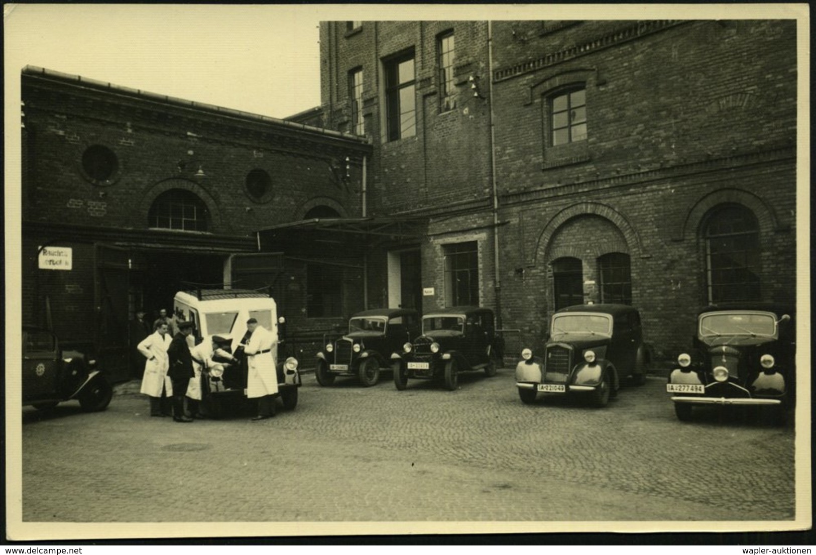 1938 BERLIN, Orig. S/ W.-Foto: Firma Opel-Böhler Mit Diversen Olpel , Dabei Opel P4 U. Lieferwagen Etc. (Format 17,5 X 1 - Other & Unclassified