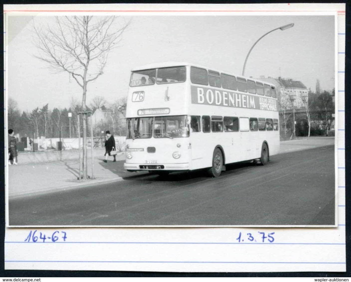 1972/75 BERLIN, 9 Verschiedene S/ W.-Fotos Der BVG (West) Doppeldecker-Omnibusse (meist Format 7 X 10,5 Cm) Mit Möbel- U - Other & Unclassified