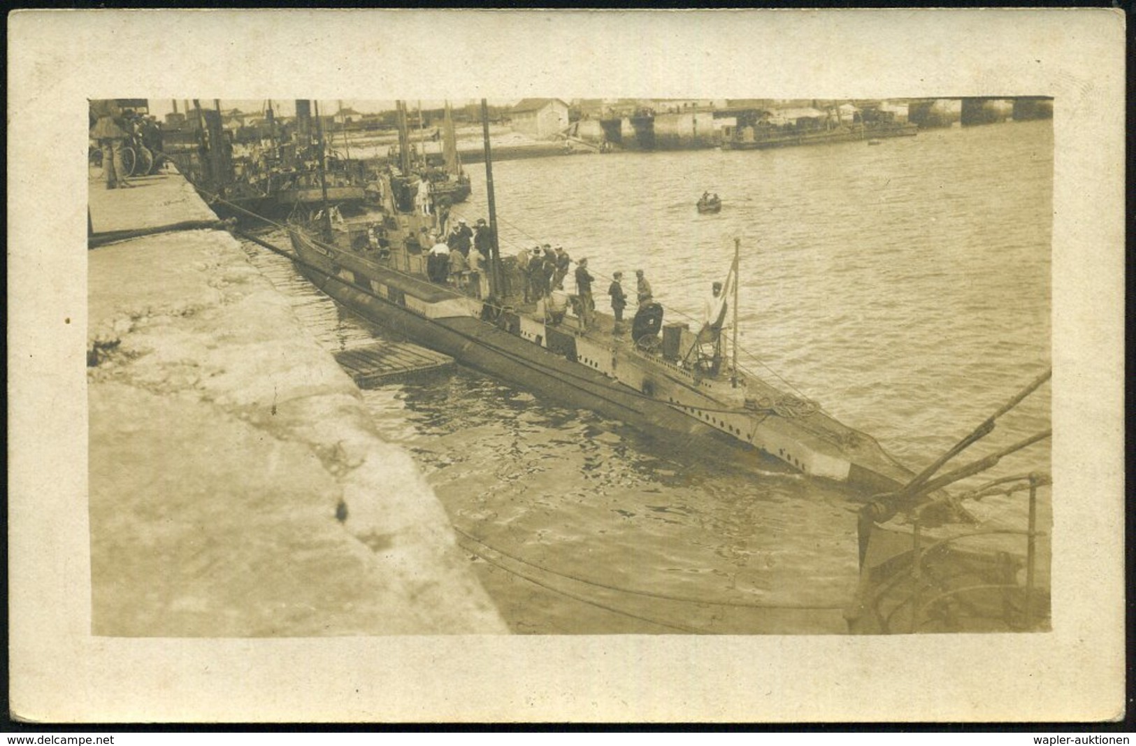 1910 (ca.) FRANKREICH, Monochrome Foto-Ak.: U-Boot "Q 26", Ungebr. (ohne Uhv.) - Unterseeboote / Submarines / Sous-Marin - Other & Unclassified