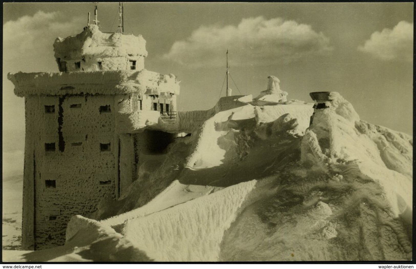 1951 TSCHECHOSLOWAKEI, 1,50 Kc. Bild-Ganzsache Gottwald, Braun: Hohe Tatra, Der Lomnickeho (2634 M) Gipfelstation Im  Wi - Autres & Non Classés