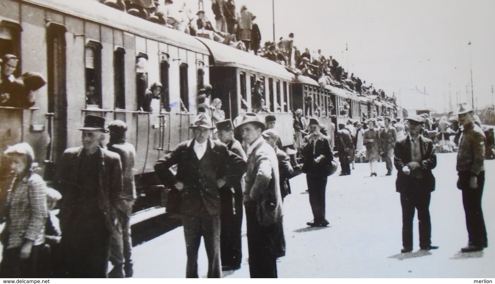 AV449.3 Bátaszék Vasútállomás Railway Station Gare 1945  WWII    Hungary Trasportation Museum Archiv Photo Ca 1970 - Trains