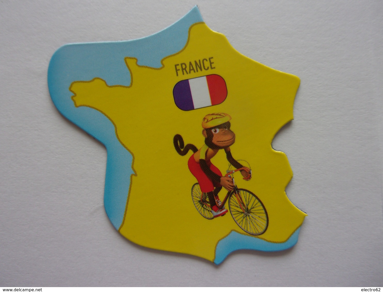 Magnet Savane Brossard France Vélo Singe Europe - Toerisme
