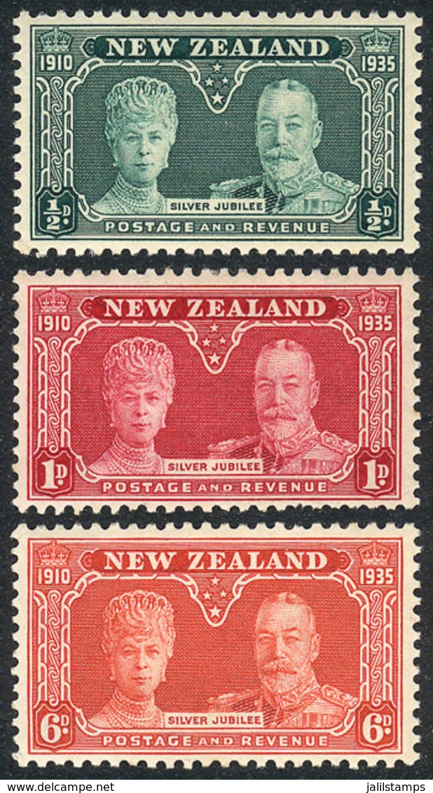 1617 NEW ZEALAND: Sc.199/201, 1935 Royal Silver Wedding, Compl. Set Of 3 Values, Mint Lightly Hinged, VF Quality, Catalo - Sonstige & Ohne Zuordnung