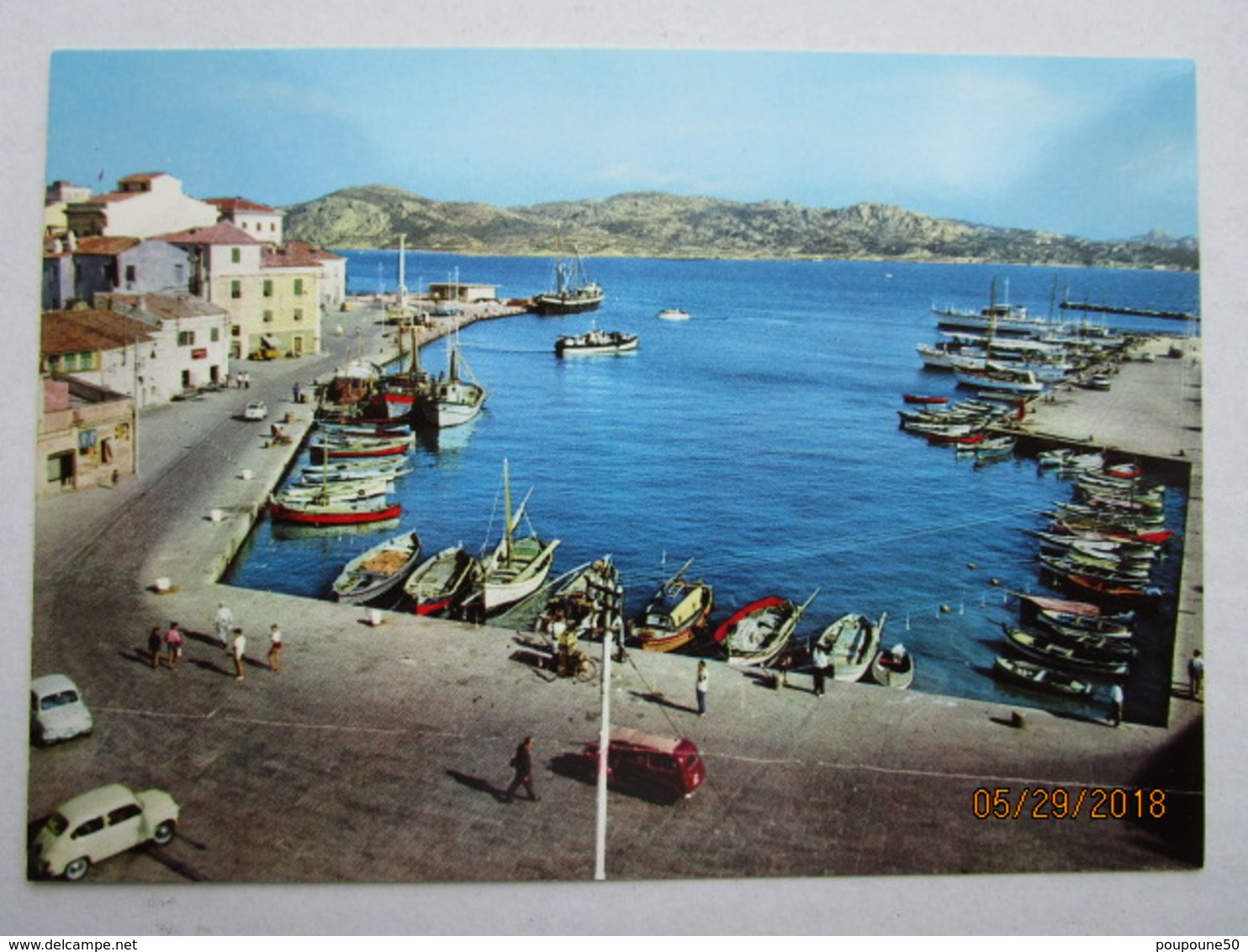 CP Italie Sardaigne LA MADDALENA  -  La Cala Cavetta Gavetta  Le Port Et Les Quais Avec Voitures - Sassari