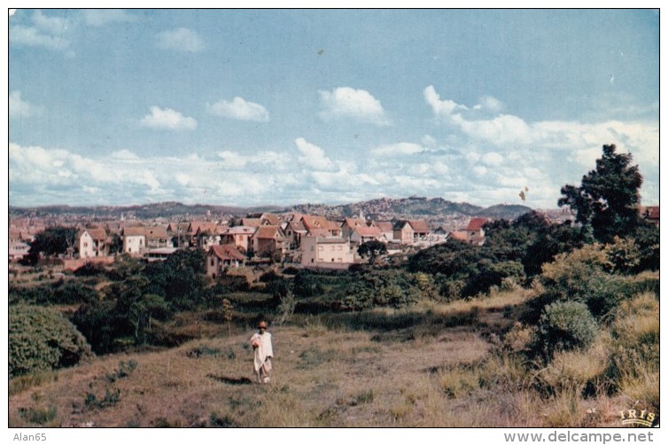 Madagascar, Republika Malagasy Era 1965, Unknown Town, C1960s Vintage Postally Used Postcard - Madagascar