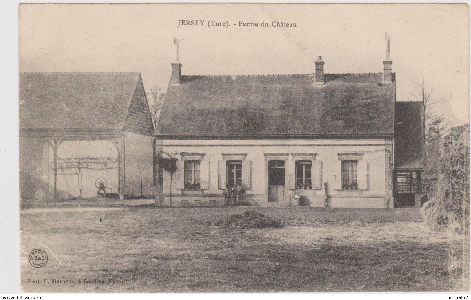 CARTE POSTALE   JERSEY 27  Ferme Du Château - Autres & Non Classés