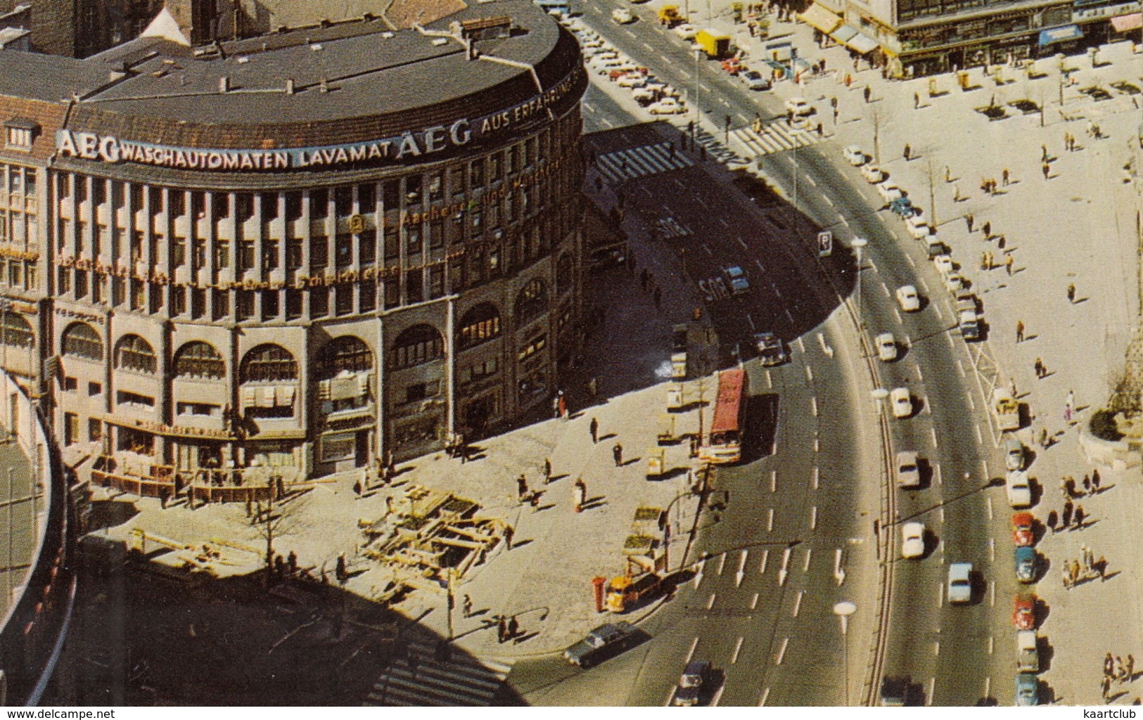 Berlin - Blick Auf Charlottenburg Mit Ku'damm, Gedächtniskirche Und Bahnhof Zoo - 'AEG Waschautomaten-Lavamat' Neon - Mitte