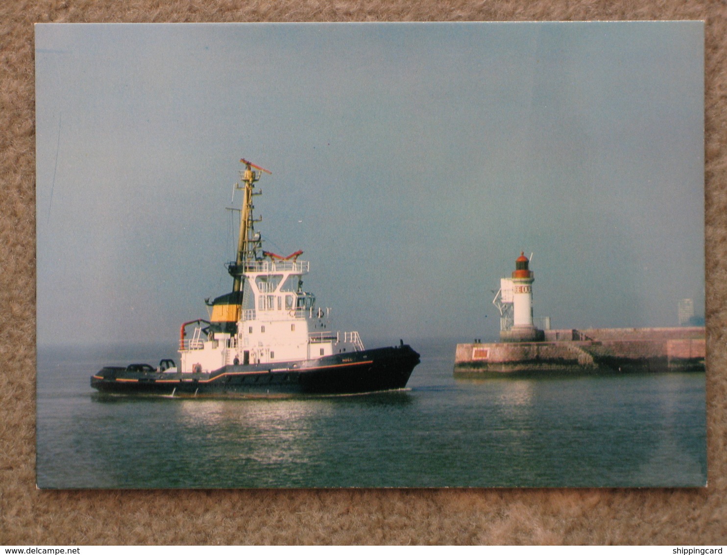 TUG IN ST NAZAIRE - Tugboats