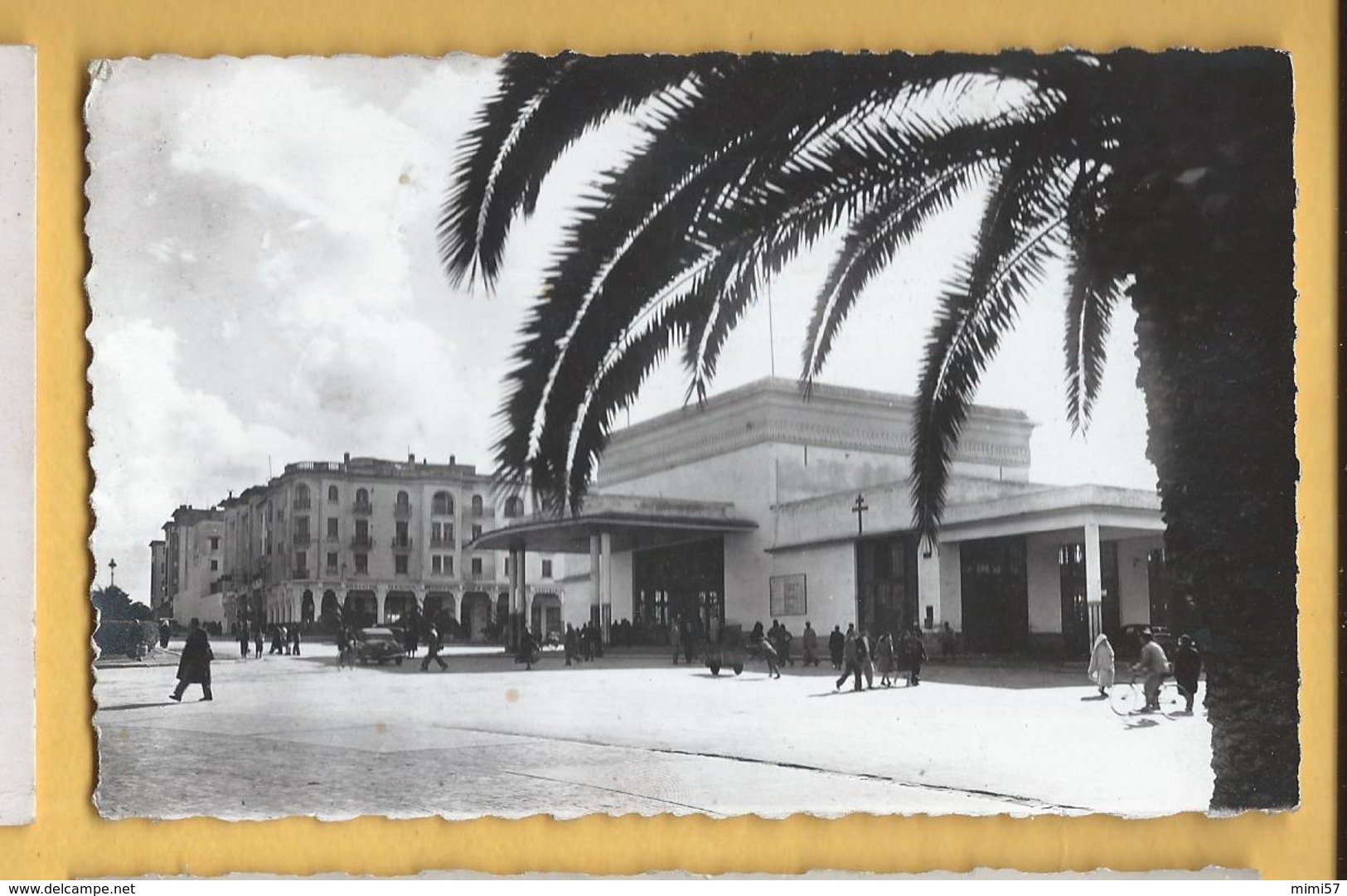 C.P.M. RABAT - La Gare - Rabat