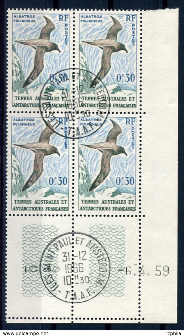 RC 8903 TAAF N° 12 - 30c ALBATROS FULIGINEUX COIN DATÉ OBLITÉRÉ TB - Used Stamps