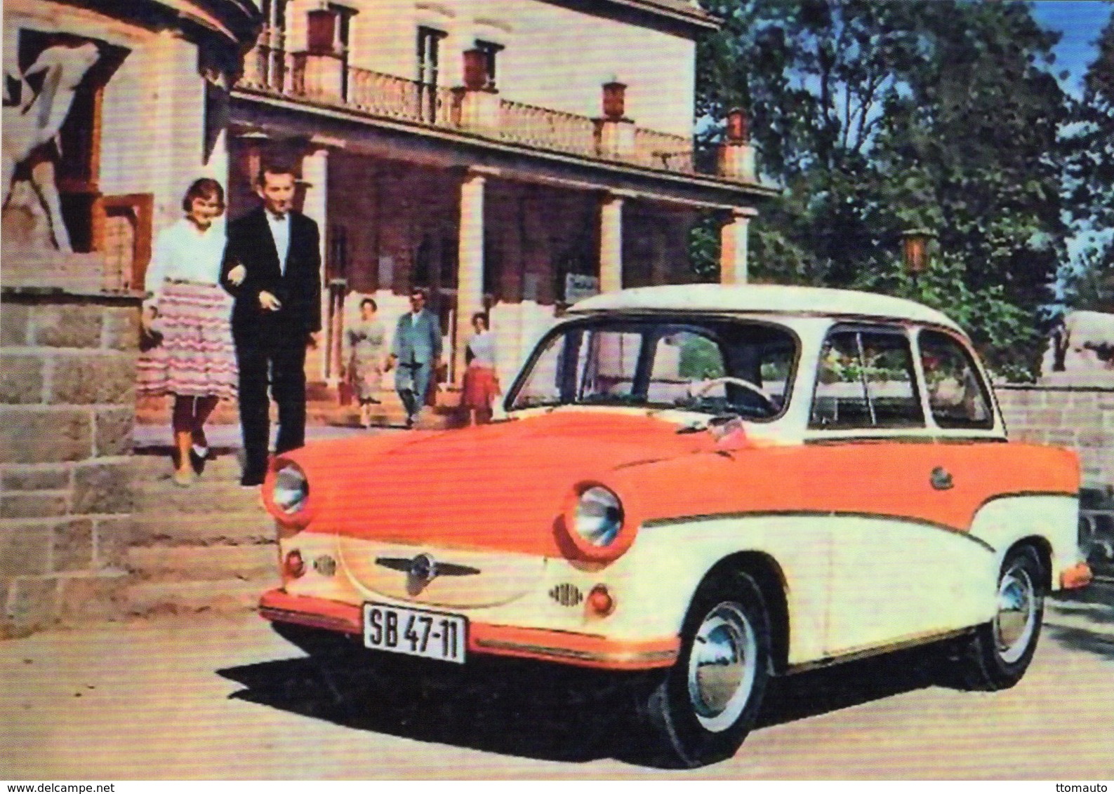 Trabant 500      -  CPM - Voitures De Tourisme