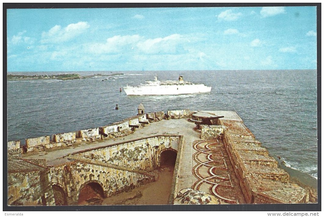 CP Modern Cruise Ship  Approaches The Channel In Front Of El Morro's Santa Barbara Battery.San Juan Puerto Rico .unused - Dampfer