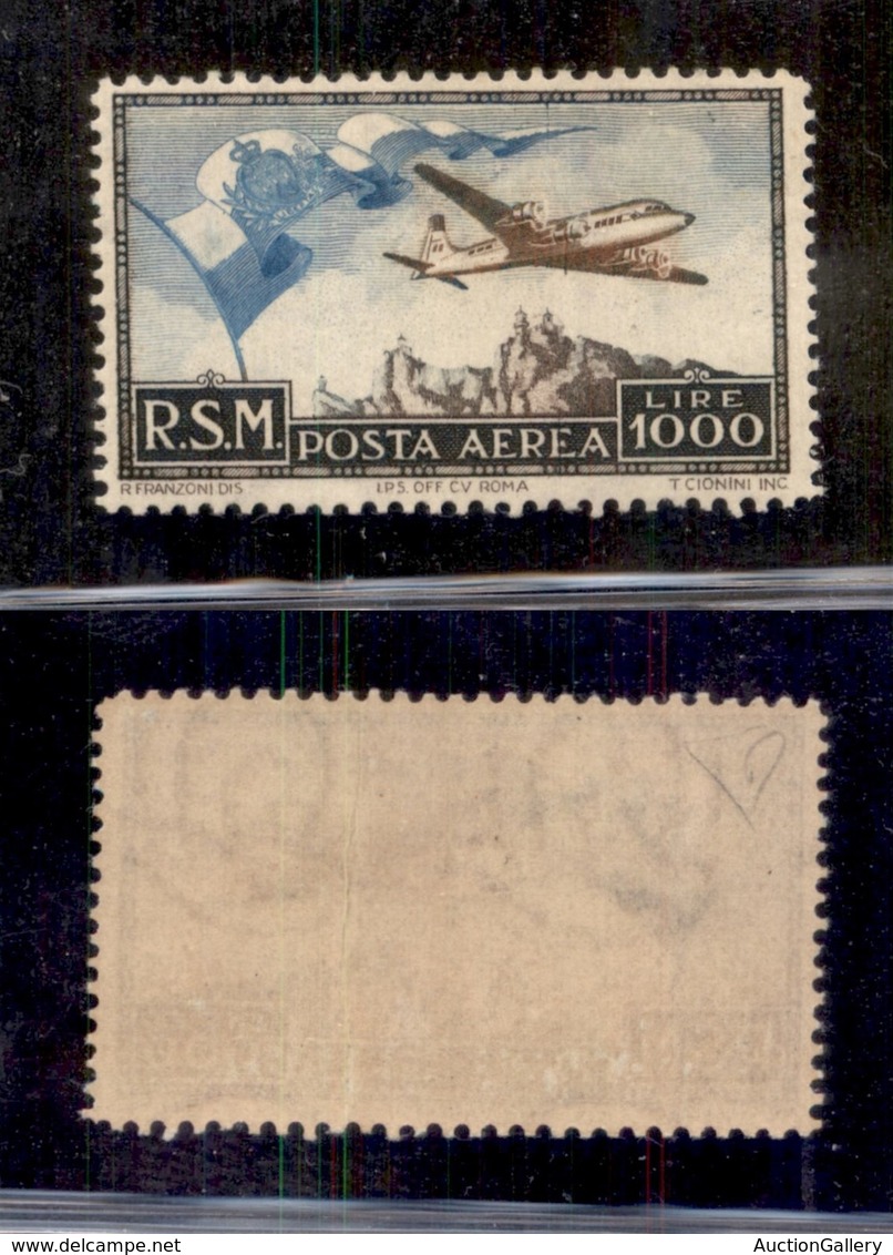 0673 SAN MARINO - 1951 - 1000 Lire Bandiera (99-Aerea) - Sottile Piega Naturale Di Carta In Verticale Al Centro - Gomma  - Altri & Non Classificati