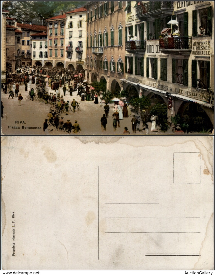 1573 CARTOLINE - REGIONALISMO- TRENTINO ALTO ADIGE - Riva Del Garda (TN), Piazza Benacense Animatissima Colorata Nuova - Autres & Non Classés