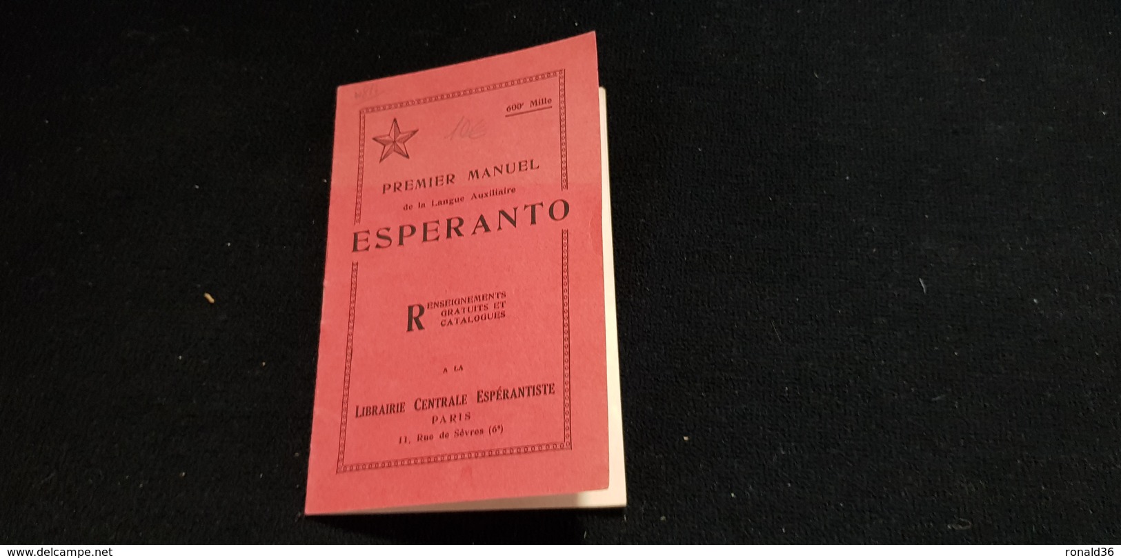 Livre 1è Manuel De La Langue ESPERANTO Cachet Distributeur SATAMIKARO LIBROSERVO 115 BD A BRIAND MONTREUIL Pêche Ligne - Dictionnaires