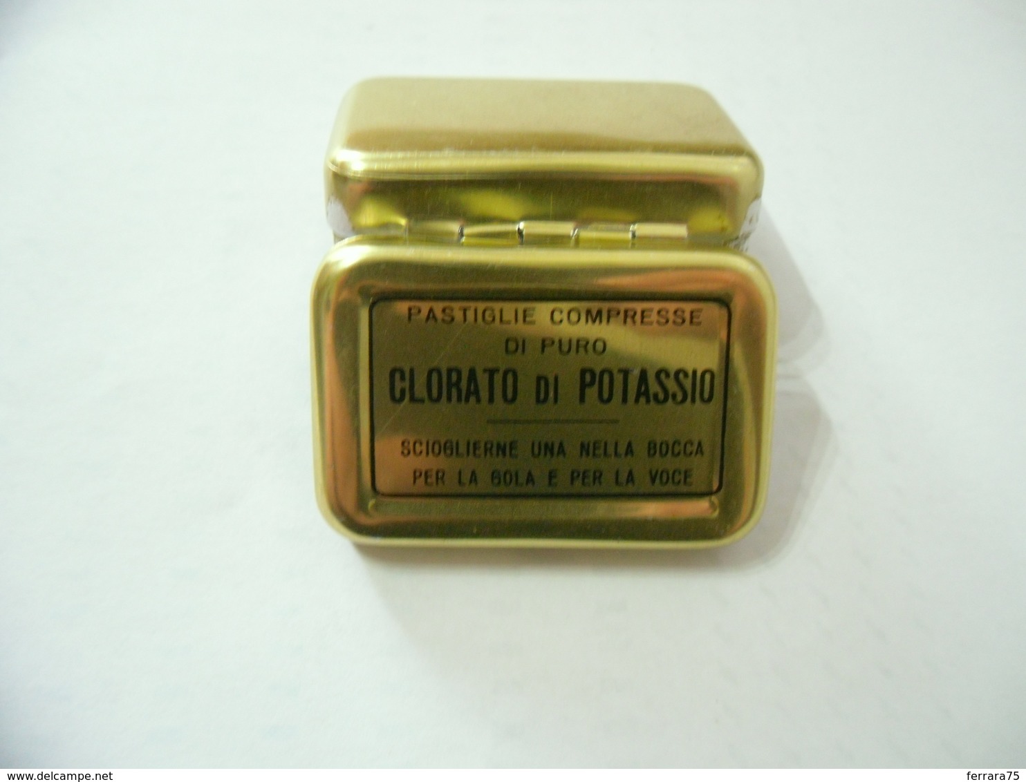 WW2 SANITà FARMACIA SCATOLINA LATTA METAL BOX CLORATO DI POTASSIO NUOVA. - Scatole