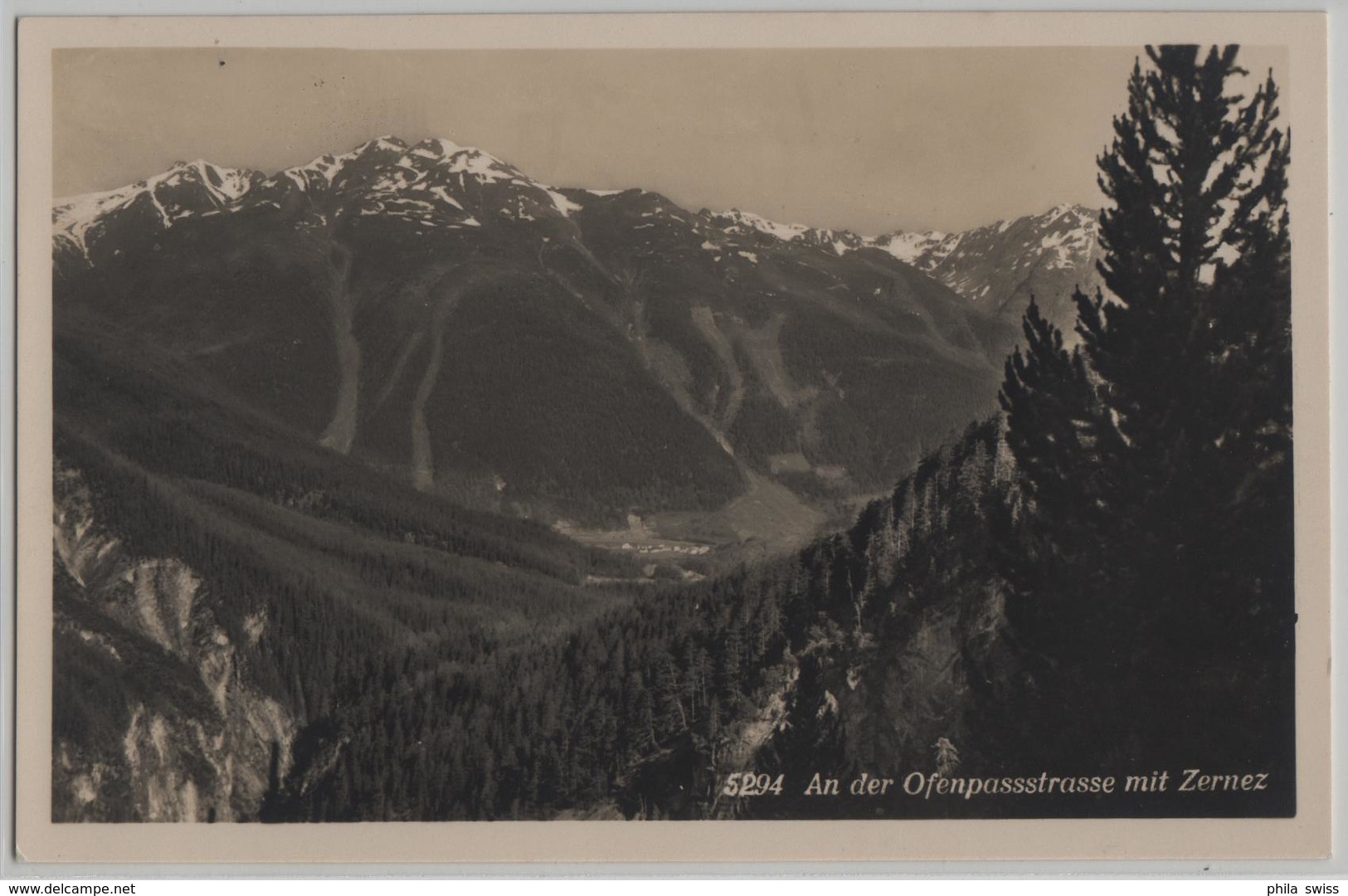 An Der Ofenpassstrasse Mit Zernez - Photo: Frei - Zernez