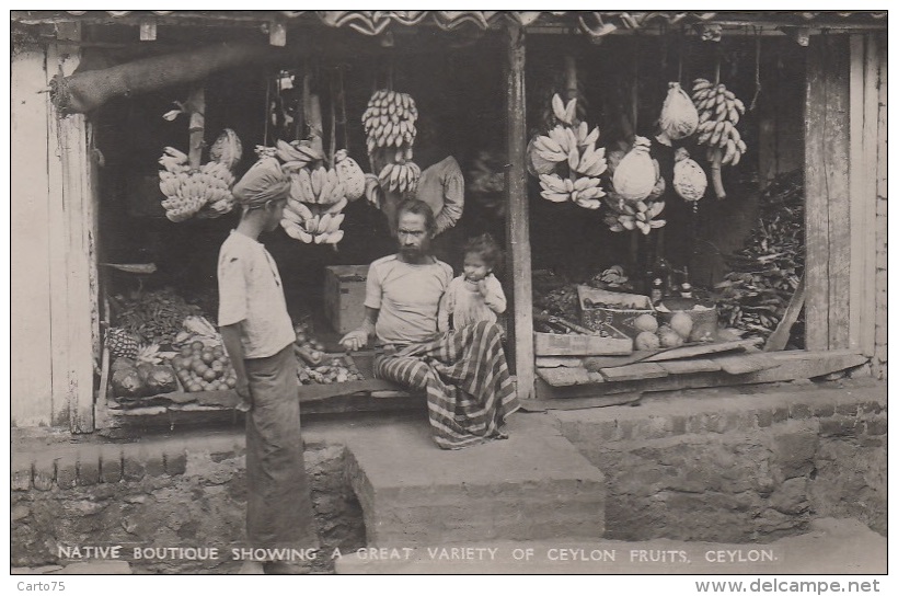Commerces - Marchand De Fruits - Bananes Régimes - Ceylan - Ceylon Fruits - Native Boutique - Shopkeepers