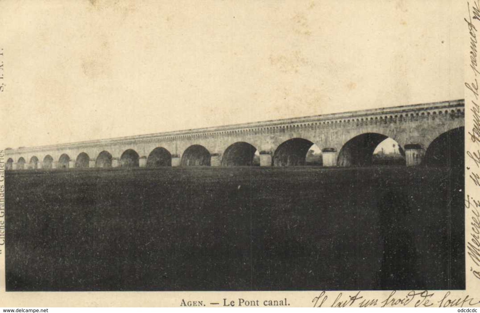 AGEN  Le Pont Canal  RV - Agen