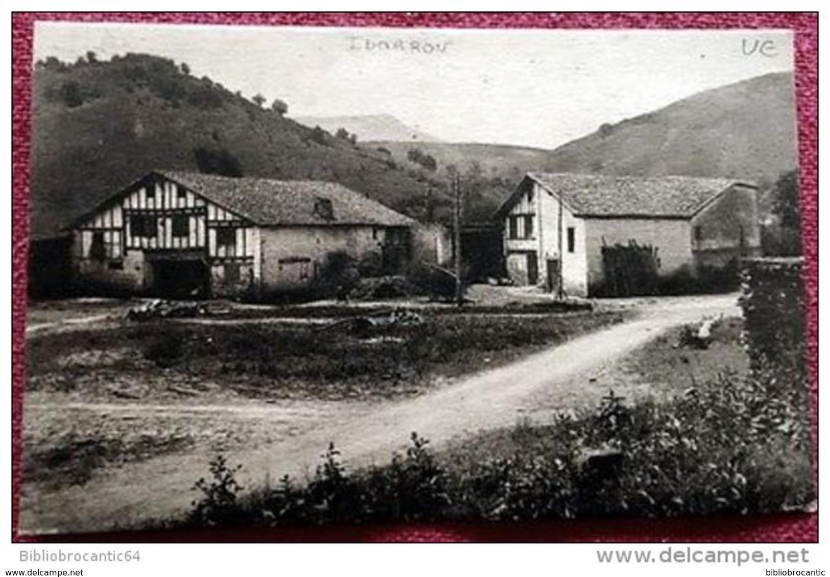 D64  SAINT PEE SUR NIVELLE < MAISONS BASQUE A  IBARRON - Autres & Non Classés