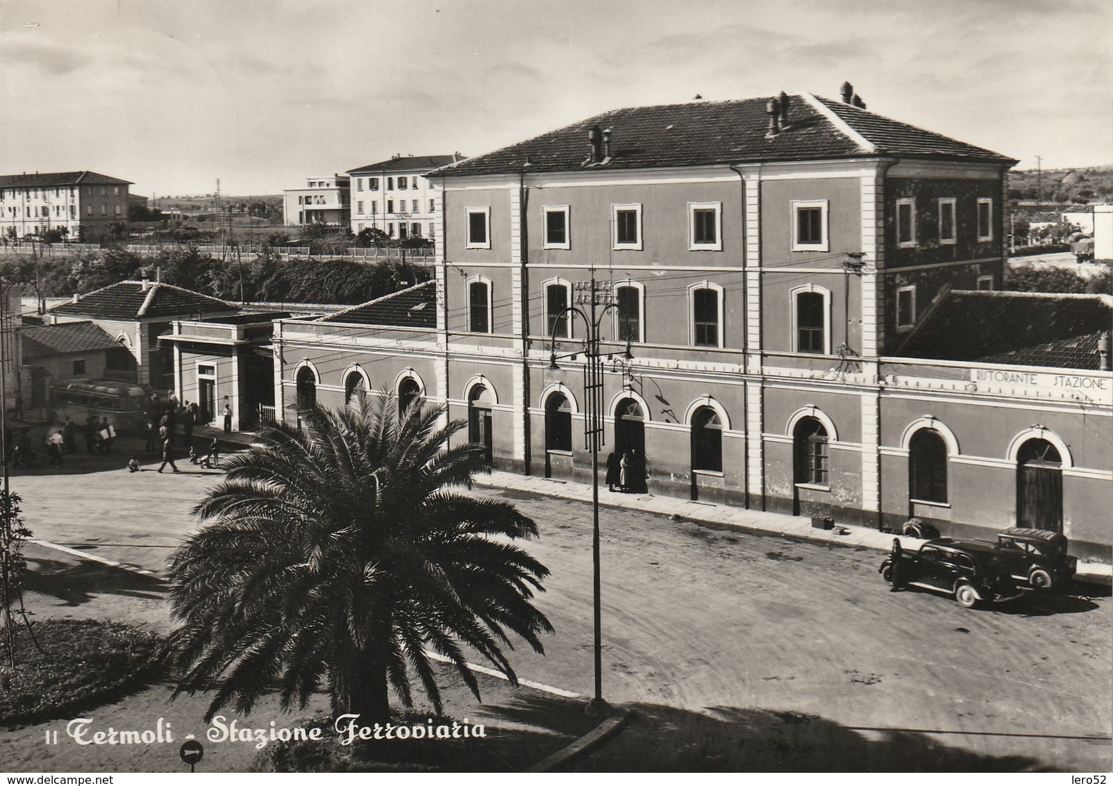 FERROVIE STAZIONI FERROVIARIE TERMOLI BEL PRIMO PIANO ANIMATA VIAGG. ANNO 1953 - Estaciones Sin Trenes