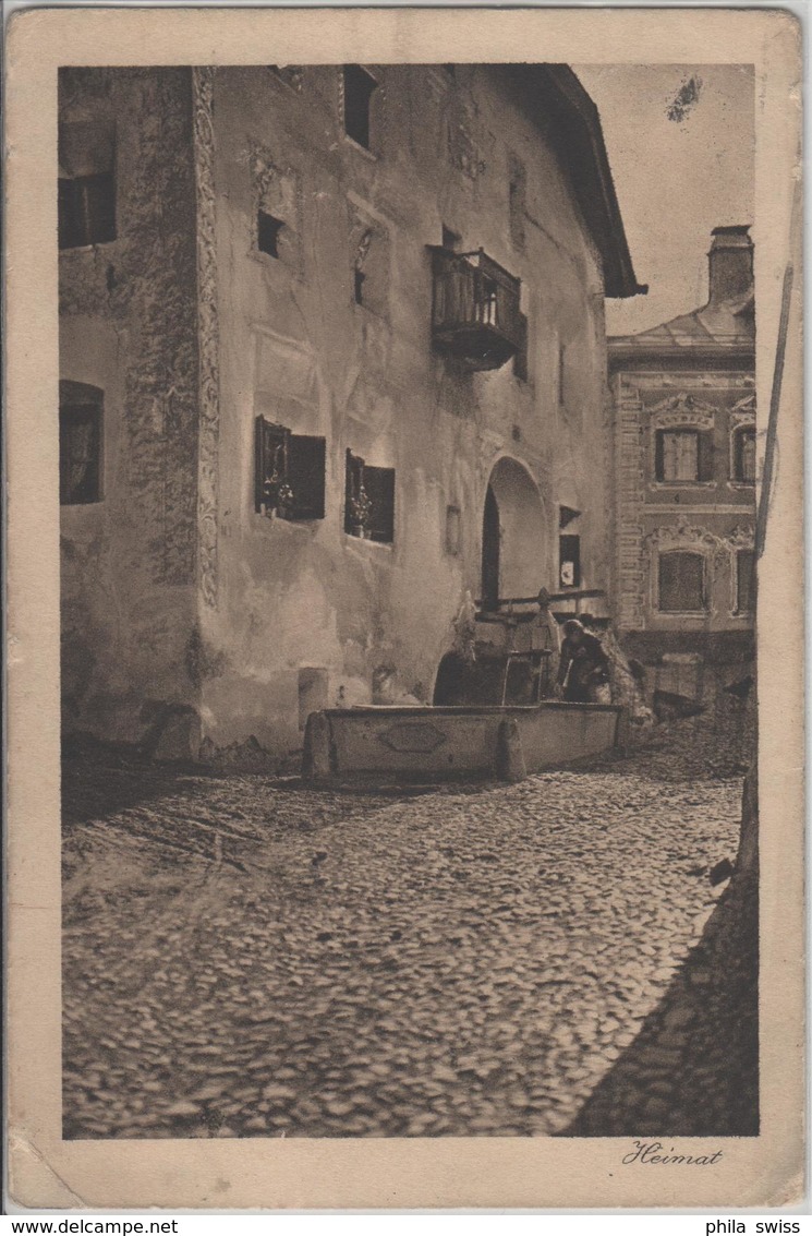 Guarda - Bündnerhaus Mit Brunnen, Animee - Photo: D. Mischol 25/1269 - Guarda