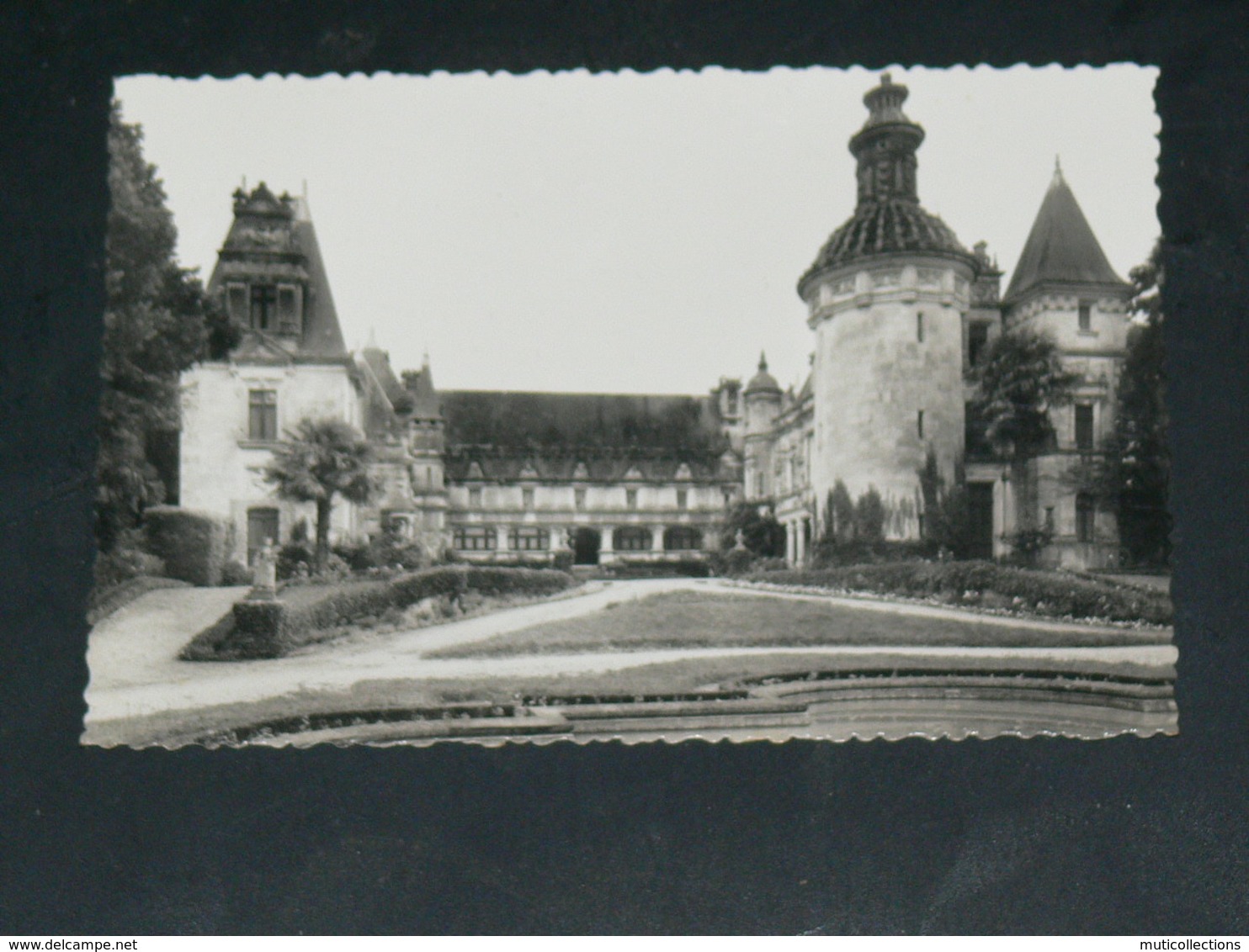 PONS    1950   /     Chateau D Usson     ....... - Pons