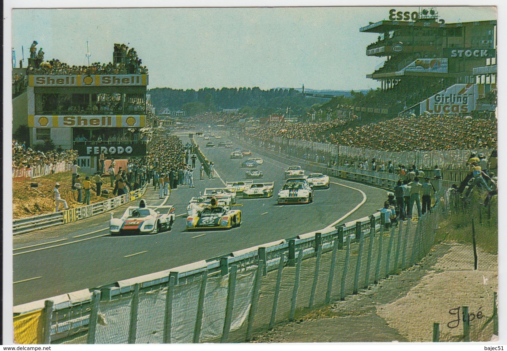 1 Cpsm Le Mans "Circuit Des 24 Heures, Vue D'ensemble Des Stands De Ravitaillement Et Des Tribunes" - Le Mans