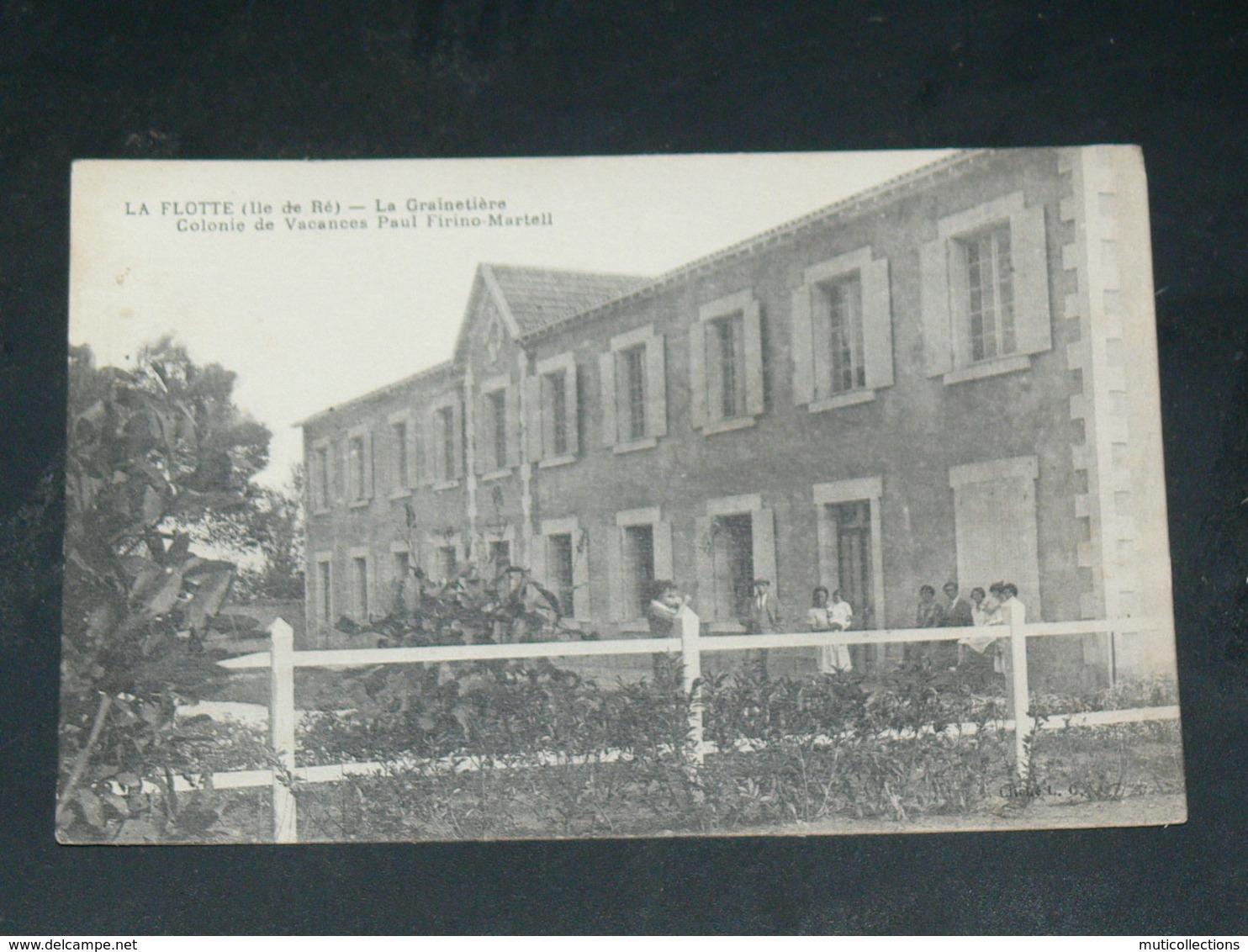 ILE DE RE   / ARDT LA ROCHELLE  1910    /   LA FLOTTE  .......EDITEUR - Ile De Ré