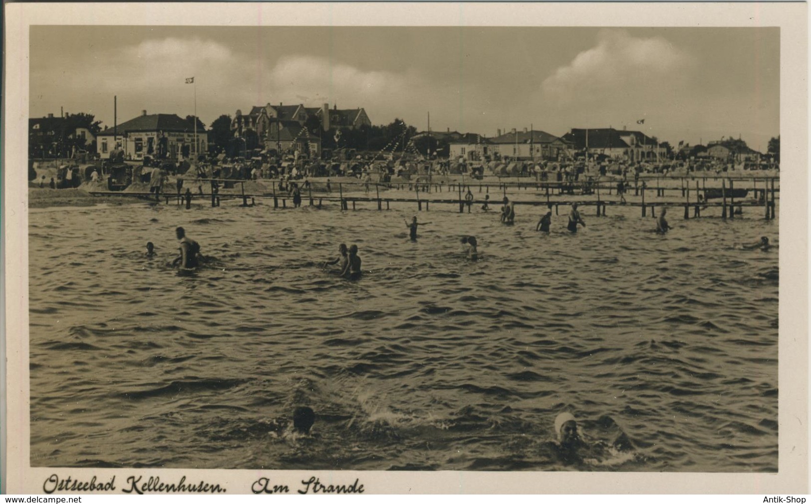 Ostseebad Kellenhusen V. 1956  Hotel`s Und Der Strand  (109) - Kellenhusen