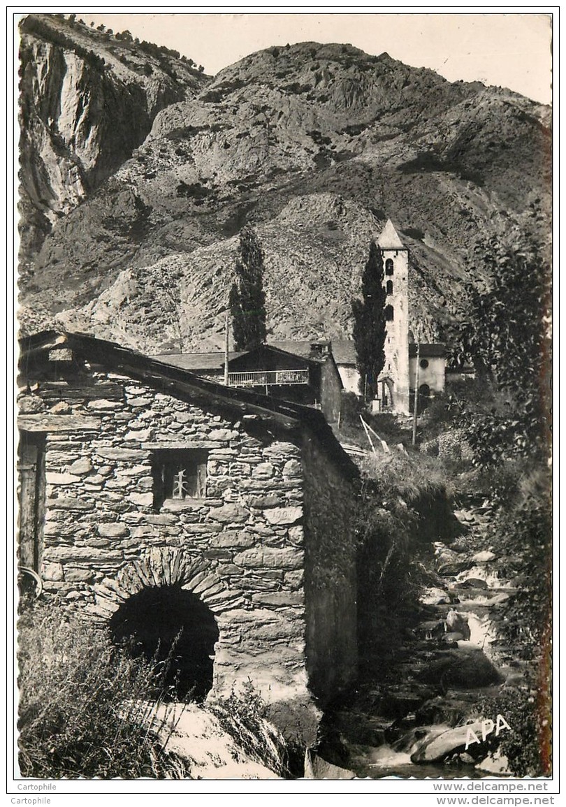 ANDORRE - Canillo - L'eglise 1951 - Andorra