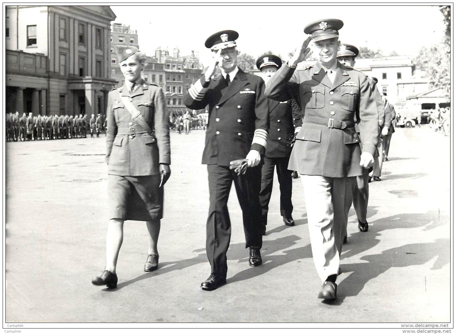 Militaria - Photo Du General Eisenhower En France En 1944 - Peut Etre A Cherbourg ? - Guerra, Militari