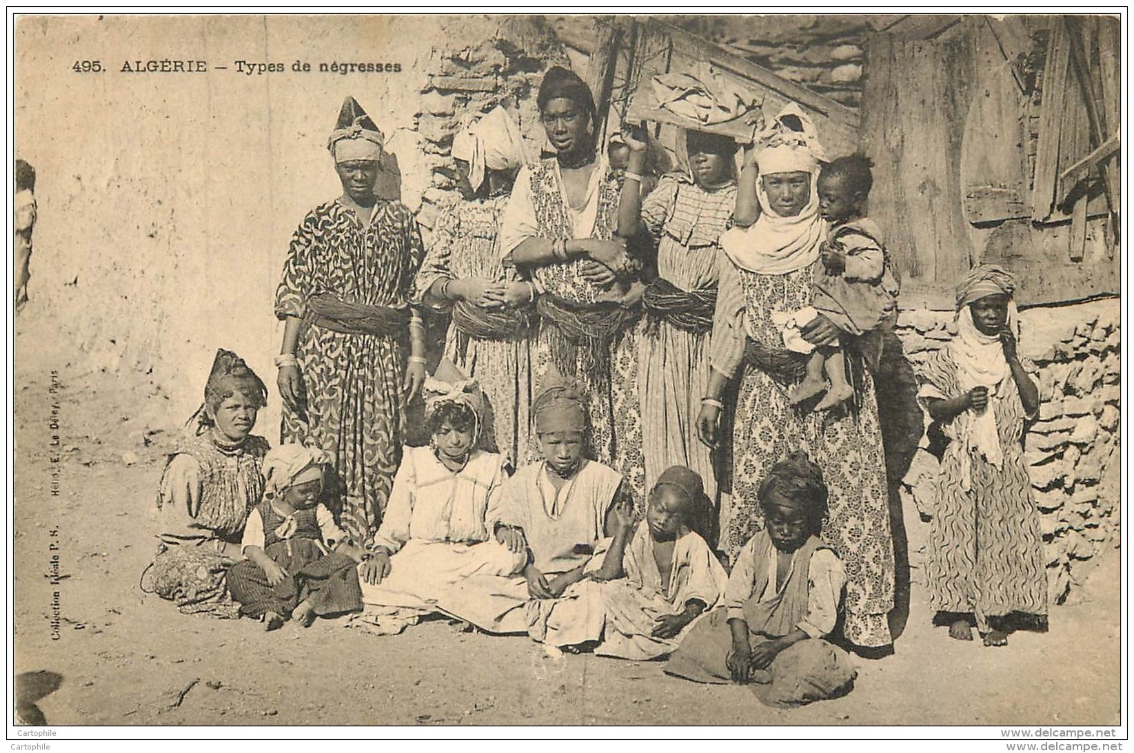 Algerie - Types De Femmes - Corps Expeditionnaire Du Maroc - Cachet Marine Francaise 1907 - Postee D'ORAN - ELD - Scènes & Types