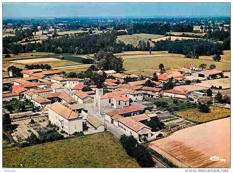 01 - Garnerans - Vue Générale Aérienne - Carte Neuve - Voir Scans Recto-Verso - Unclassified