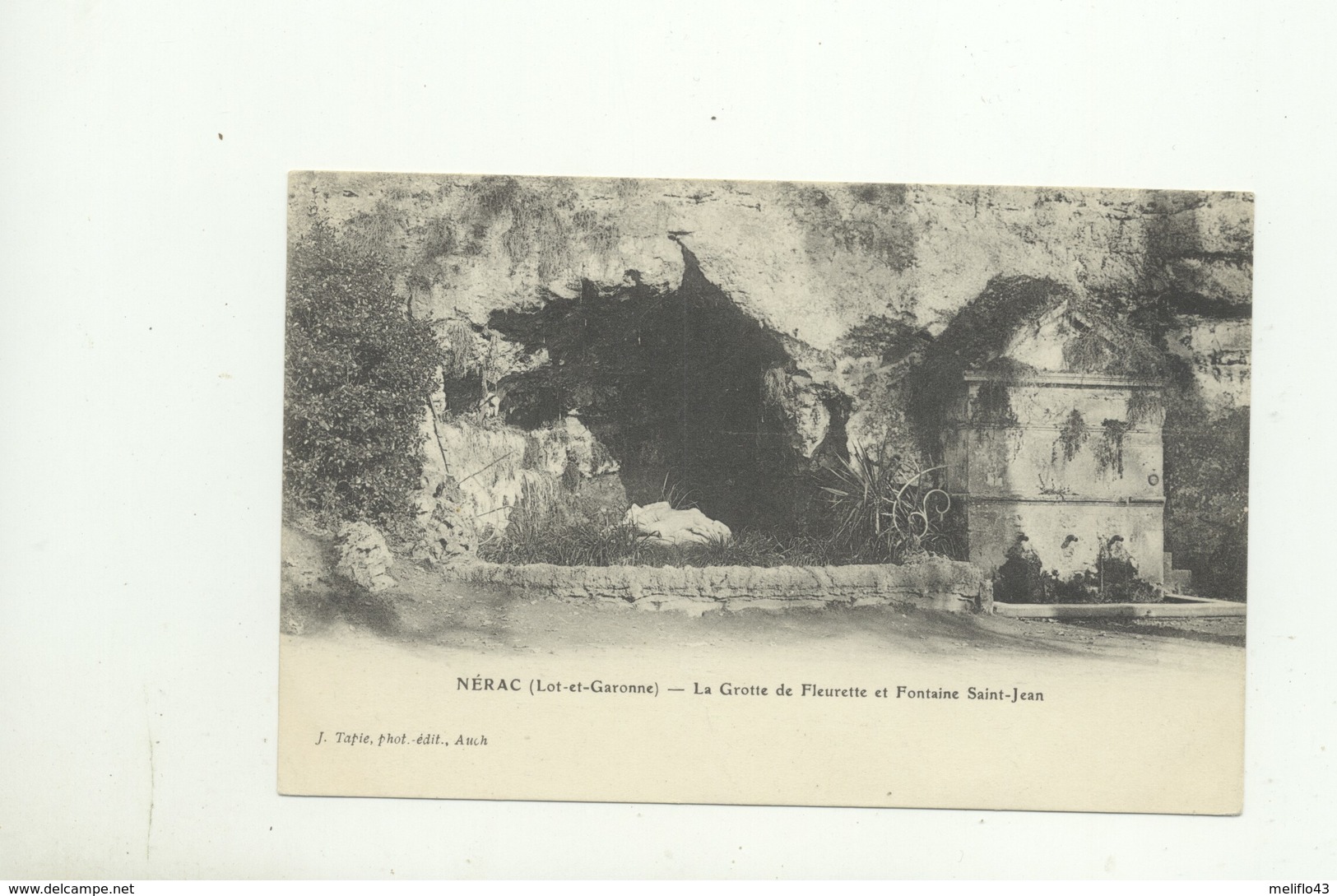 47/ CPA - Nérac - La Grotte De Fleurette Et Fontaine Saint Jean - Nerac