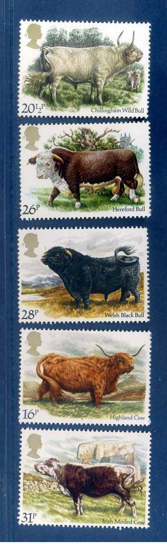 - Etat : **  5 Timbres Vache Taureau Boeuf   Classeur Animaux 11 - Vaches