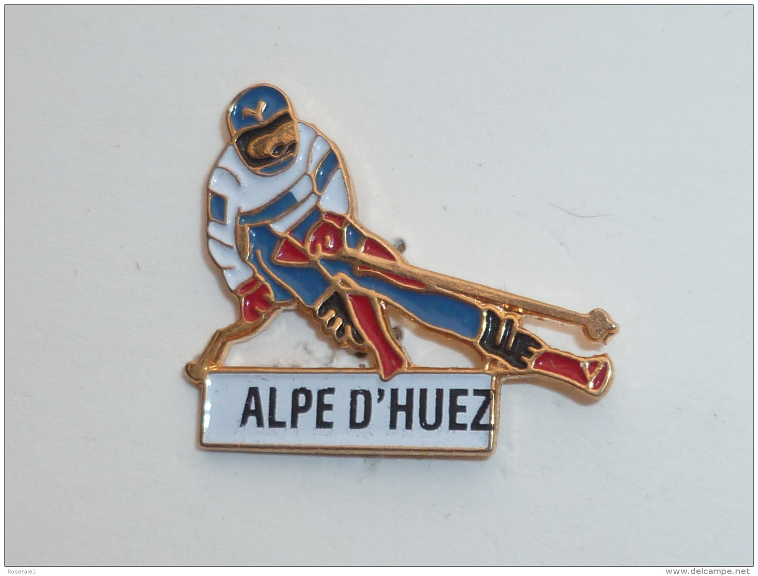 Pin's SKIEUR DE L ALPE D HUEZ - Winter Sports