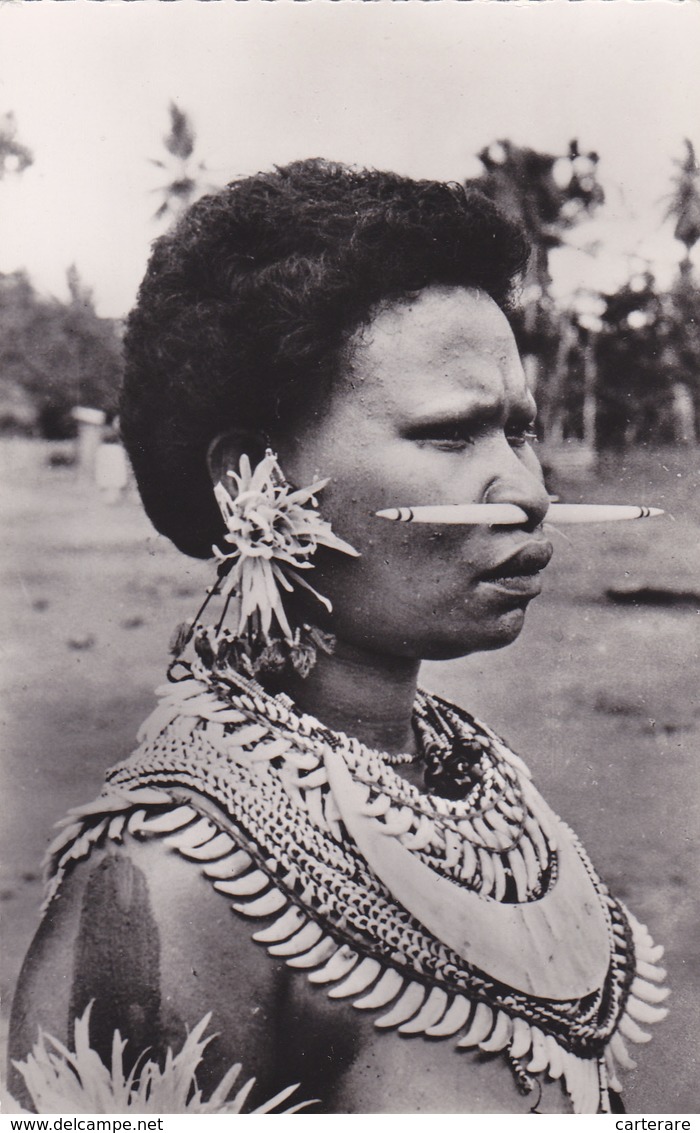 PAPOUASIE NOUVELLE GUINEE,PAPOU,papua New Guinea,océanie,jeune Femme Ornée,Mékéo - Papouasie-Nouvelle-Guinée