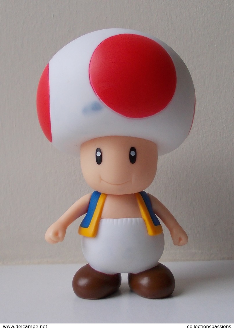 - TOAD - Super Mario - - Video Games