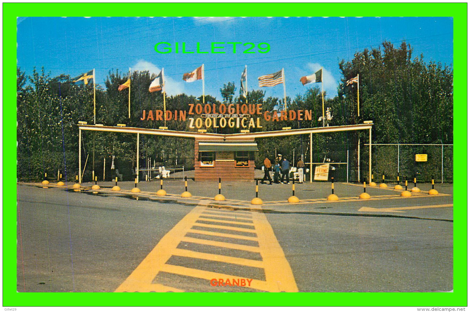 GRANBY, QUÉBEC - PARC ZOOLOGIQUE DE GRANBY - ENTRÉE PRINCIPALE DU ZOO -  PUB. BY J. BIENVENUE - - Granby