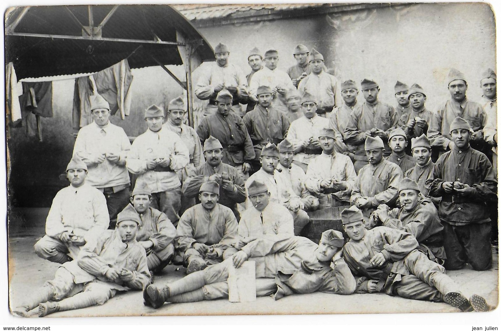 63 - CLERMONT FERRAND - CARTE PHOTO - MILITARIA - 92ème RI  - 1925 - Régiments