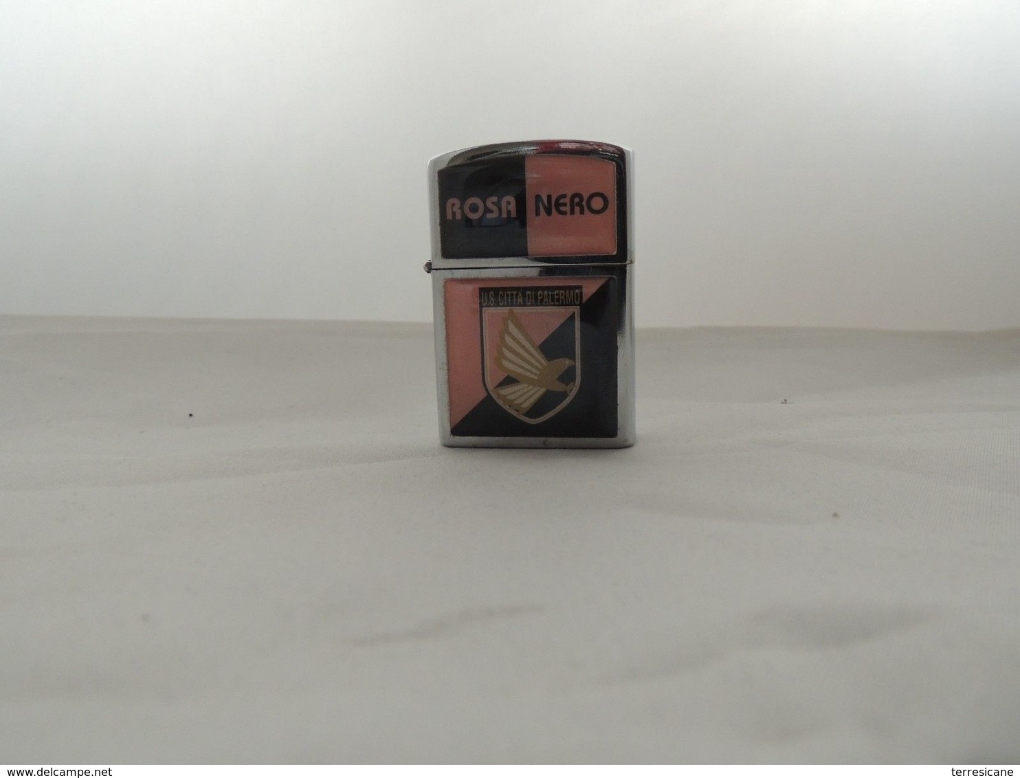 ACCENDINO Rosa Nero Calcio Palermo SOCCER TIPO ZIPPO DA COLLEZIONE Come Nuovo - Zippo