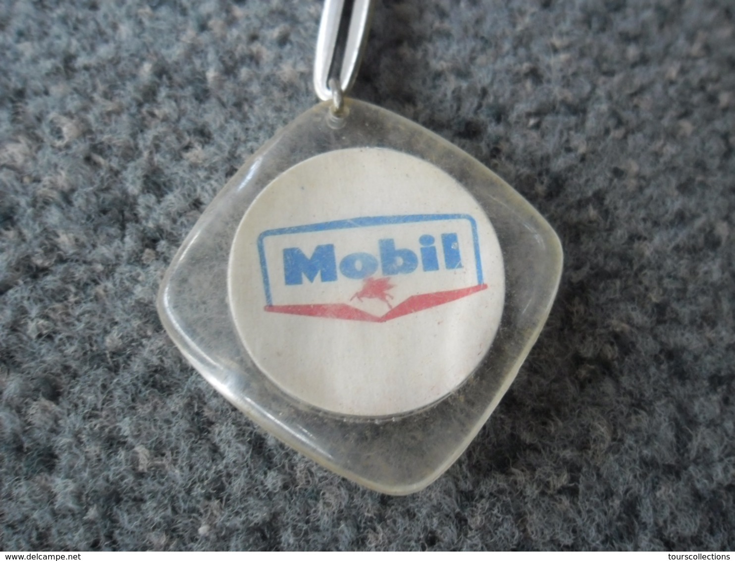 1 PORTE CLEFS MOBIL Auto Automobile Panneau Signalisation Idéal Moto école Ou Conducteur Motard @ Vers 1965 - Porte-clefs