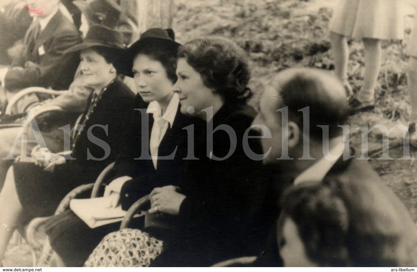 Postcard / ROYALTY / 1943 / Belgique / Princesse Joséphine Charlotte / Prinses Josephine Charlotte / Rhode-Saint-Genèse - St-Genesius-Rode