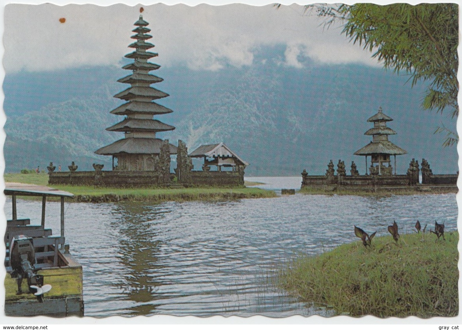 Scenery Bedugul Lake, Bali, Unused Postcard [21236] - Indonesia